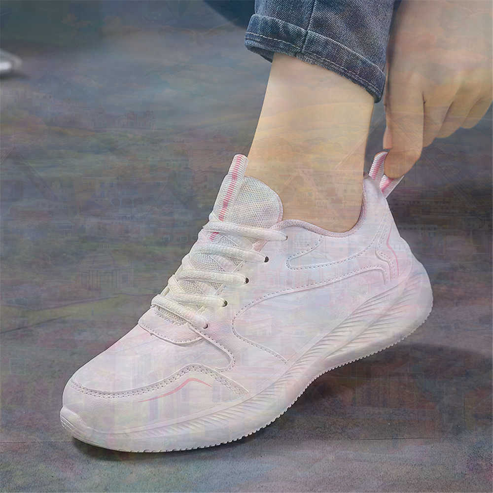 サイズ 44 低レトロ靴男のウォーキングシューズ男性スニーカ - Women'S Accessories Famous Footwear のレビューと価格