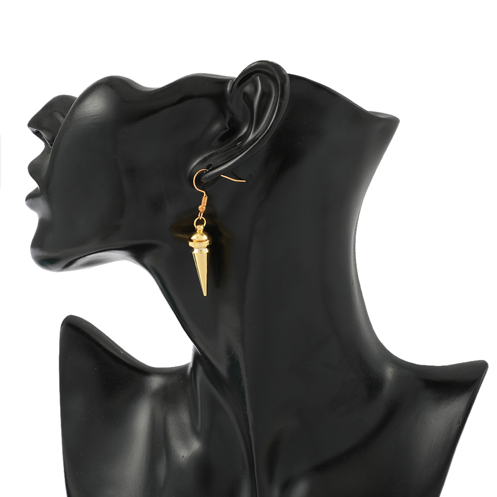 ファッションアニメゴールデンカラー千枚通し針ミニマリストイヤ - Women'S Ear Accessories のレビューと価格