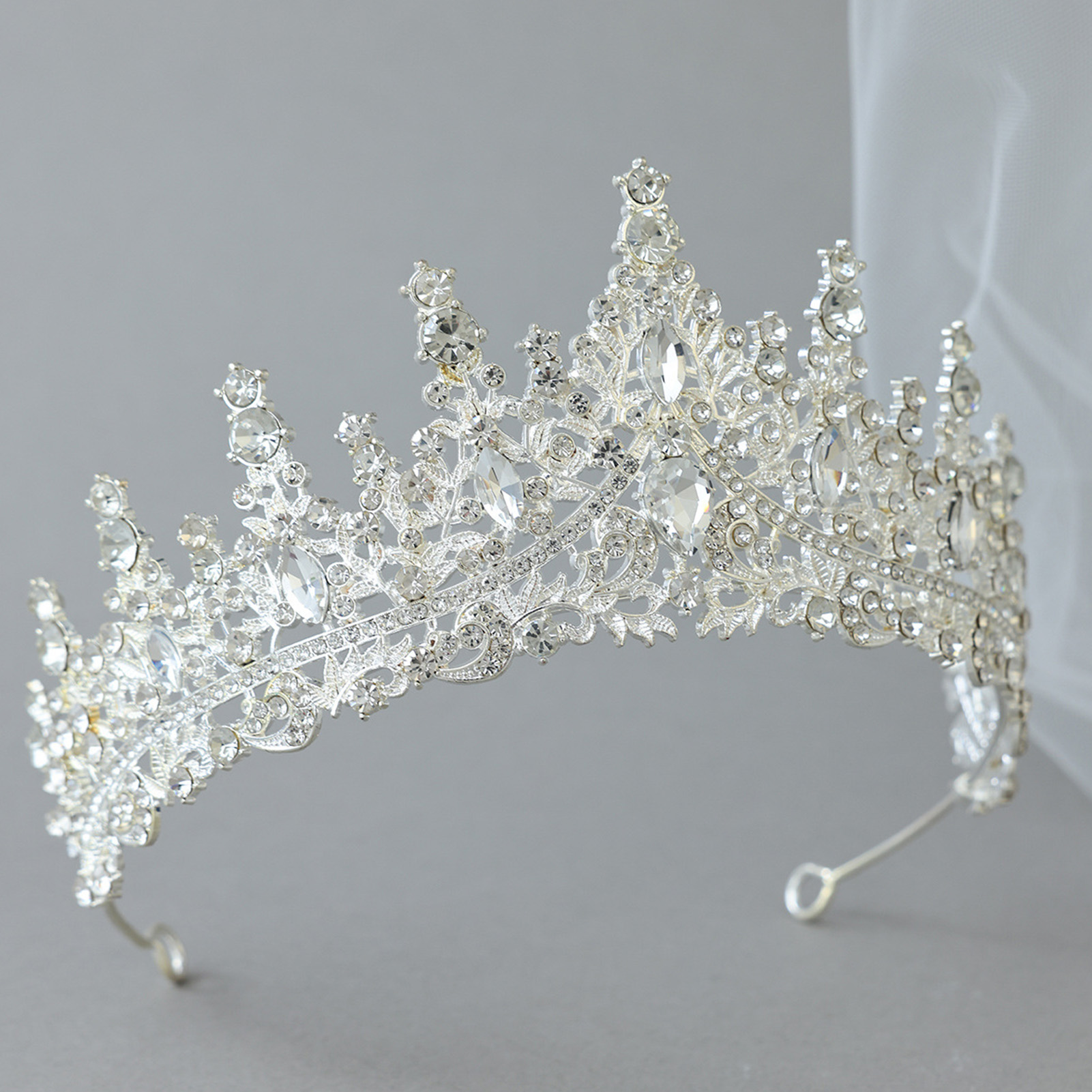 ブライダルヘッドピース キラキラ輝くラインストーンクラウン  - Women'S Accessories Jewelry のレビューと価格