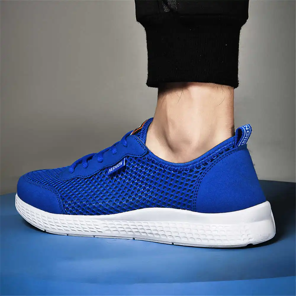 男性用の通気性のあるライトブルーのスニーカー,スケートボード - Women'S Accessories Famous Footwear のレビューと価格